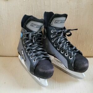 Nike Bauer kids Hockey Ice Skates Supreme Pro Junior size 13Y